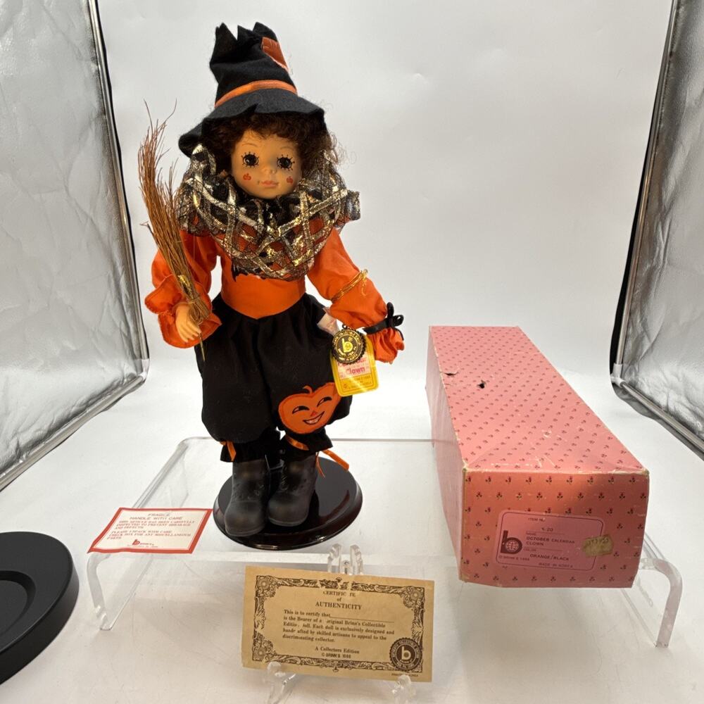 Vintage Brinn's Halloween Oct Calendar Clown Doll from 1988- Creepy Clown 🎃⬇️